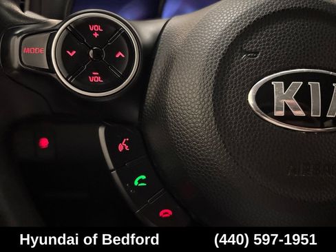 Used 2016 Kia Soul FWD image 18