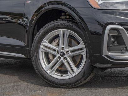 Used 2023 Audi Q5 e Premium Plus w/ Premium Plus Package