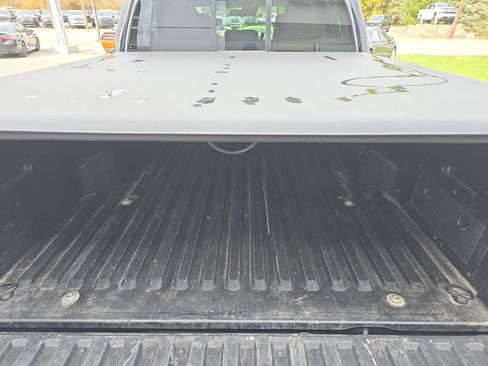 Used 2023 Toyota Tacoma SR image 5