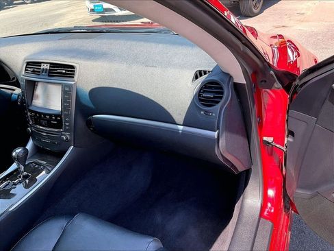 Used 2015 Lexus IS 250C w/ Navigation System Package RWD image 13