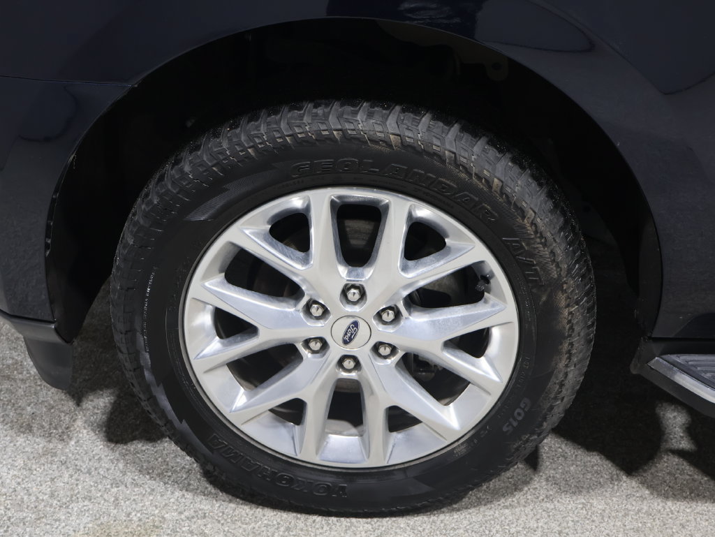 Used 2021 Ford Expedition XLT AWD/4WD image 40