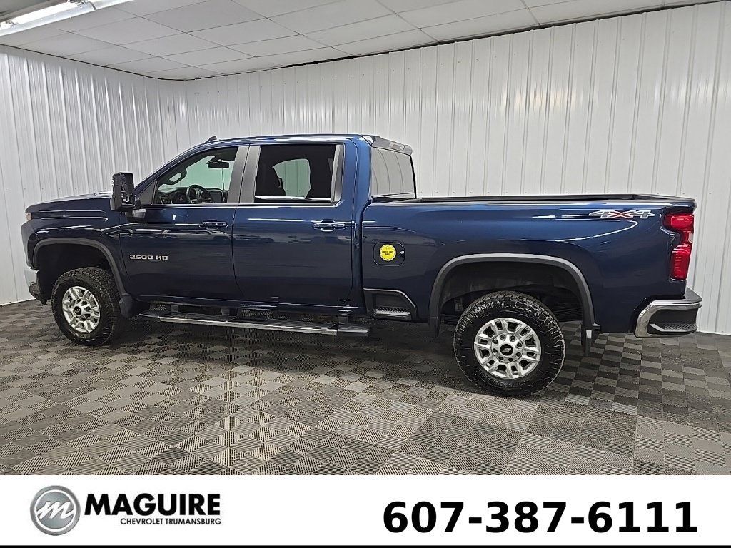 Used 2020 Chevrolet Silverado 2500 LT w/ All Star Edition AWD/4WD image 4
