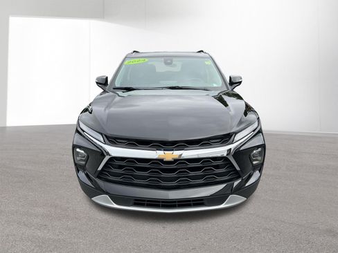 Used 2024 Chevrolet Blazer LT AWD/4WD image 8