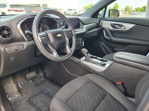 Used 2022 Chevrolet Blazer LT FWD image 11