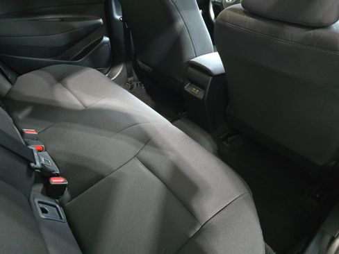 Used 2025 Toyota Corolla LE FWD image 11