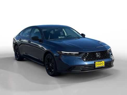 New 2025 Honda Accord SE image 7