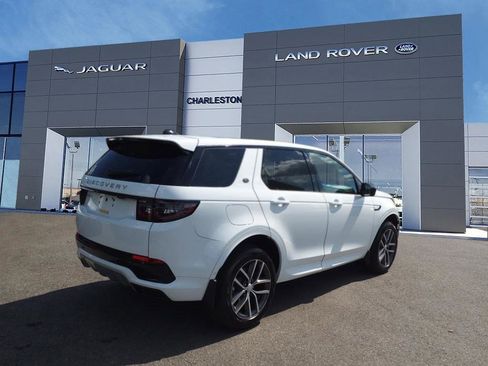 Certified 2025 Land Rover Discovery Sport S image 5