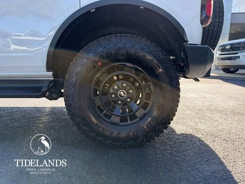 New 2026 Ford Bronco Outer Banks w/ Sasquatch Package image 30