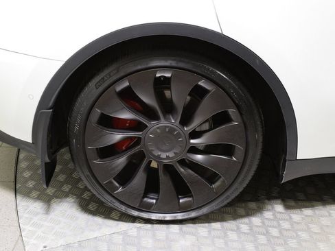 Used 2021 Tesla Model Y Performance AWD/4WD image 36