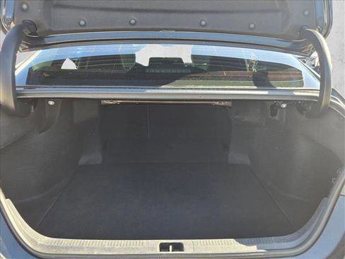 Used 2020 Toyota Camry SE FWD image 6