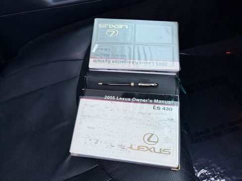 Used 2005 Lexus LS 430 image 37