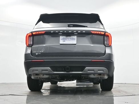 New 2026 Ford Explorer Active w/ Active Comfort Package image 42