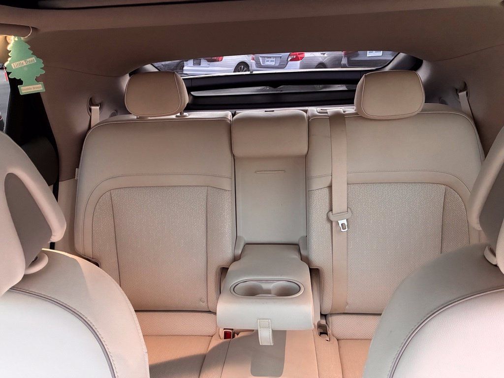 Used 2024 Genesis GV60 Advanced AWD/4WD image 19