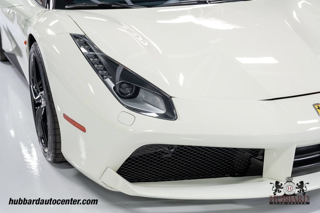 Used 2019 Ferrari 488 Spider RWD image 12