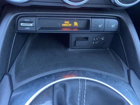 Used 2022 MAZDA MX-5 Miata RF Grand Touring image 23