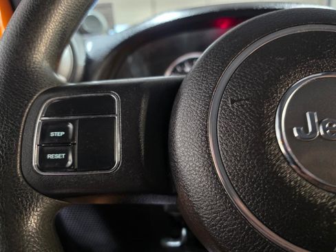 Used 2011 Jeep Wrangler Sport AWD/4WD image 25