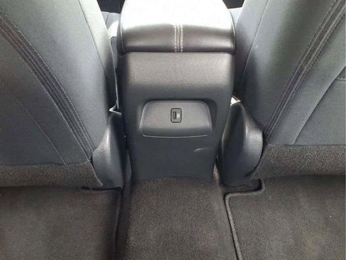 Used 2024 Nissan Sentra SV FWD image 13