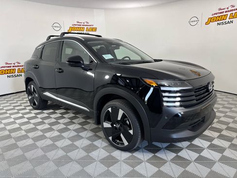 New 2026 Nissan Kicks SR image 7