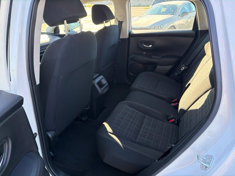 Used 2024 Honda HR-V LX image 11