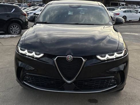 Used 2024 Alfa Romeo Tonale Ti image 13