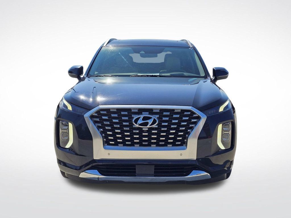 Used 2022 Hyundai Palisade Limited FWD image 2