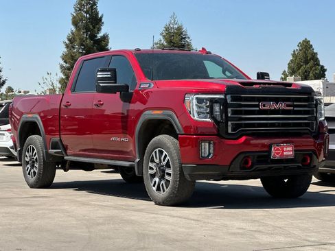 Used 2022 GMC Sierra 2500 AT4 w/ AT4 Premium Plus Package AWD/4WD image 10