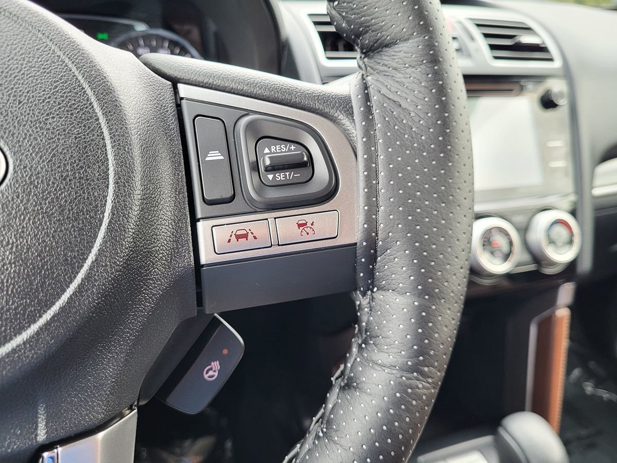 Used 2018 Subaru Forester 2.5i Touring AWD/4WD image 24