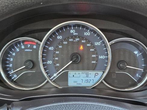Used 2016 Toyota Corolla LE FWD image 11