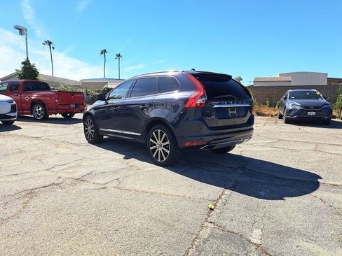 Used 2015 Volvo XC60 T5 Premier w/ Protection Package image 4