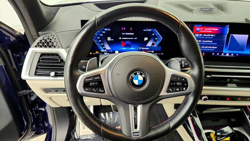 Used 2024 BMW X7 M60i w/ Executive Package AWD/4WD image 14