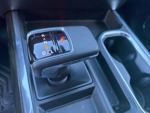 Used 2024 Chevrolet Silverado 1500 LT Trail Boss w/ LT Trail Boss Premium Package image 25