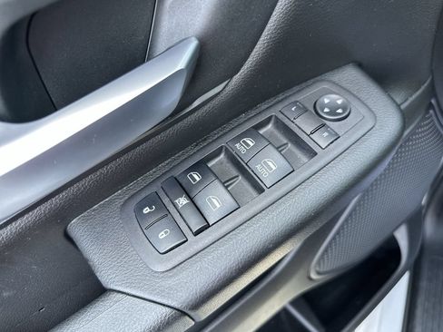 Used 2023 RAM 1500 Tradesman AWD/4WD image 19