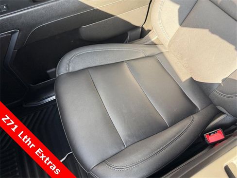 Used 2024 Chevrolet Silverado 1500 LT w/ Z71 Off-Road Package image 27