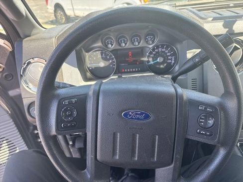 Used 2014 Ford F250 XLT w/ XLT Value Package AWD/4WD image 6