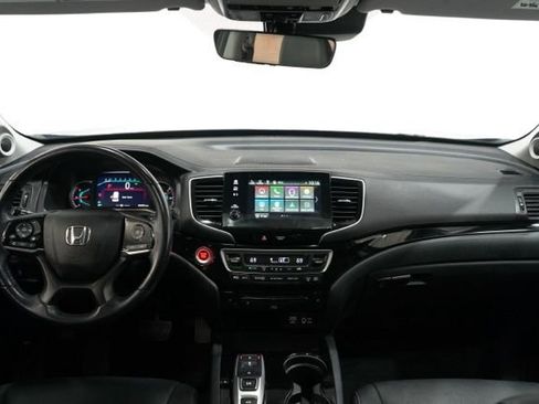 Used 2022 Honda Pilot Touring image 15