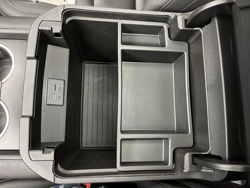 Certified 2024 Chevrolet Tahoe LT w/ LT Signature Package image 30