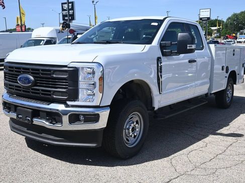 New 2026 Ford F250 XL w/ XL Chrome Package AWD/4WD image 10