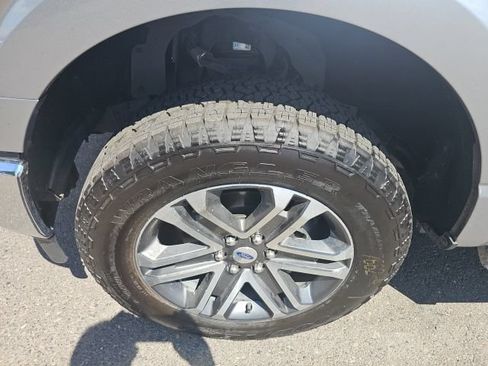 Used 2021 Ford F150 Lariat AWD/4WD image 17