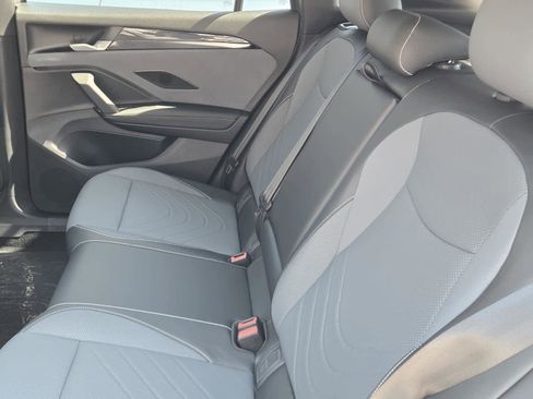 New 2026 Volkswagen Tiguan SE R-Line AWD/4WD image 16