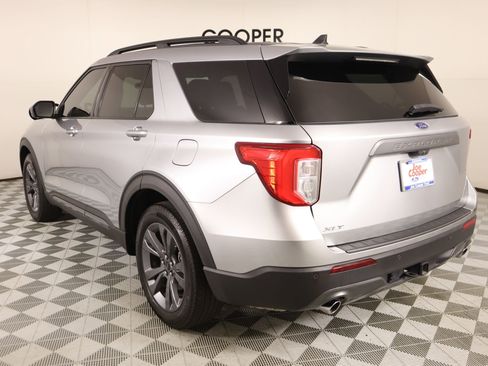 Used 2024 Ford Explorer XLT w/ Equipment Group 202A image 23