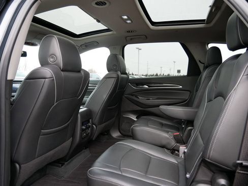 Used 2021 Buick Enclave Avenir w/ Avenir Technology Package AWD/4WD image 14