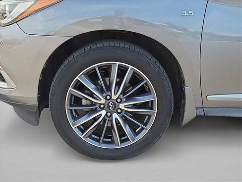 Used 2019 INFINITI QX60 Luxe w/ Sensory Package FWD image 25