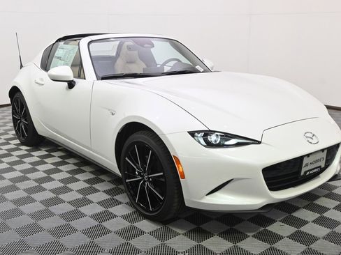 New 2025 MAZDA MX-5 Miata RF Grand Touring image 14