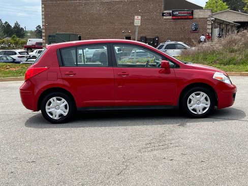 Used 2011 Nissan Versa 1.8 S w/ Plus Pkg FWD image 4