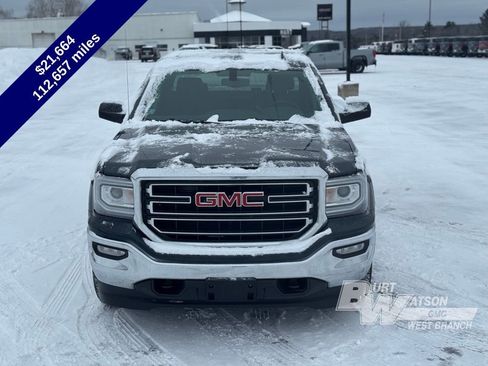 Used 2017 GMC Sierra 1500 SLE w/ SLE Value Package image 10