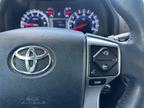 Used 2016 Toyota 4Runner Limited image 21