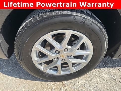 Used 2024 Chevrolet Equinox LT image 10