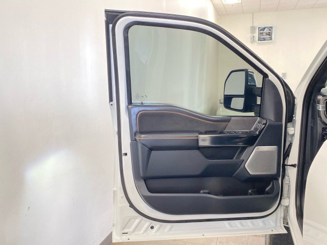 Certified 2024 Ford F250 Platinum AWD/4WD image 16
