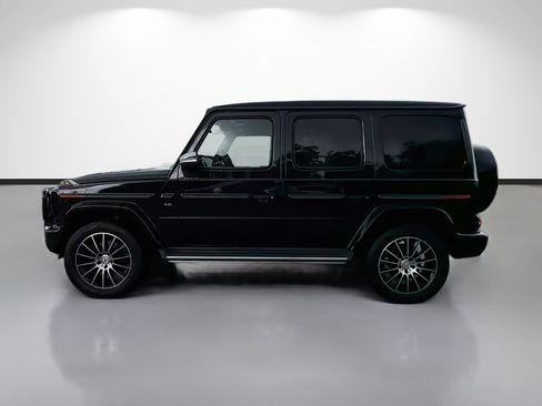 Used 2021 Mercedes-Benz G 550 w/ G Manufaktur Interior Package image 2