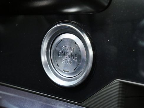 Used 2023 Chevrolet Corvette Stingray Premium Conv w/ Z51 Performance Package image 36